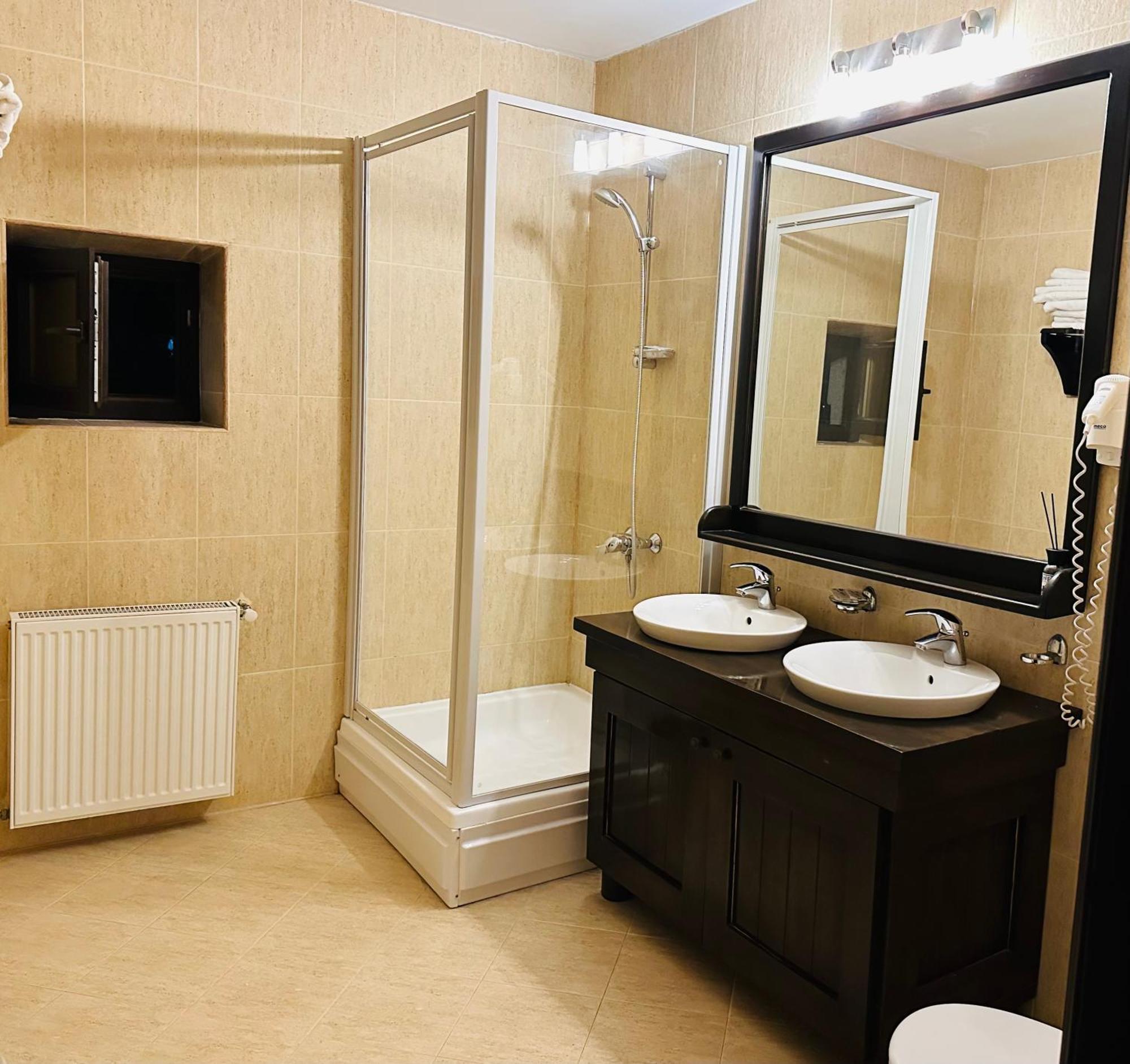 Pensiunea Casa Ancutei Rânca Exteriér fotografie
